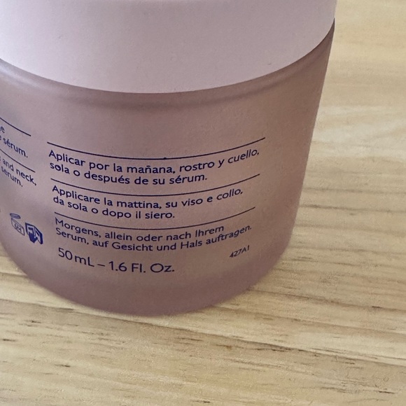 Caudalie Resveratrol Lift Firming Cashmere Day Cream - Picture 4 of 5